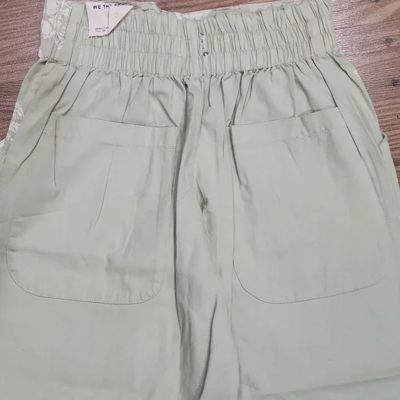 NEW We The Free Breezy Denim Floral Printed Pull On Jeans Wide Leg Boho Beach XS - Picture 5 of 6